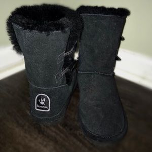 BearPaw cow suede boots with sheepskin fur